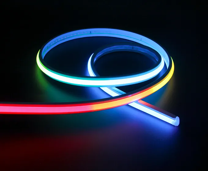 16x9.5mm Smooth Line Silicone Extrusion Strip